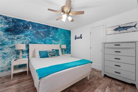 Villa ou maison à vendre à Bradenton, Floride: 6 chambres, 272.48 m2 № 2418563 - photo 28