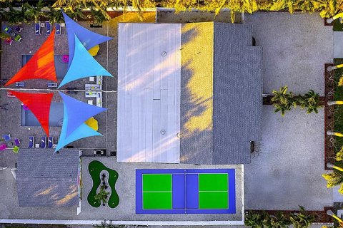 Villa ou maison à vendre à Bradenton, Floride: 6 chambres, 272.48 m2 № 2418563 - photo 2