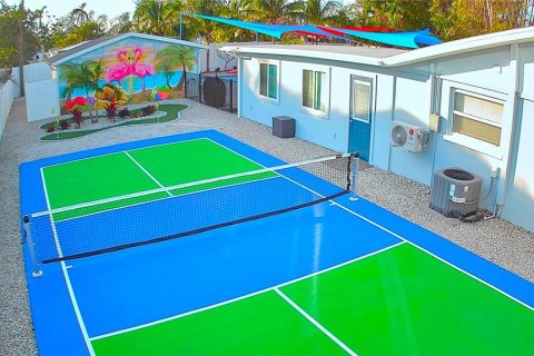 Villa ou maison à vendre à Bradenton, Floride: 6 chambres, 272.48 m2 № 2418563 - photo 7
