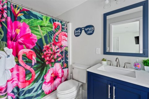 Villa ou maison à vendre à Bradenton, Floride: 6 chambres, 272.48 m2 № 2418563 - photo 25
