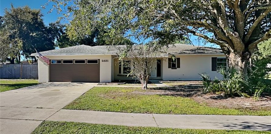 Villa ou maison à Deltona, Floride 3 chambres, 134.15 m2 № 2420417
