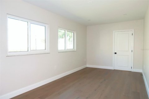 Villa ou maison à vendre à Tampa, Floride: 4 chambres, 165.83 m2 № 1904733 - photo 24
