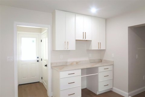Villa ou maison à vendre à Tampa, Floride: 4 chambres, 165.83 m2 № 1904733 - photo 14