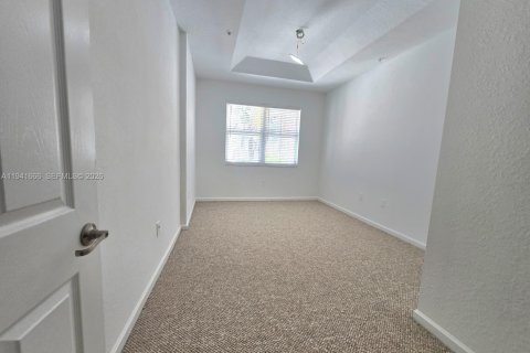 Condominio en alquiler en Doral, Florida, 2 dormitorios, 101.08 m2 № 2009170 - foto 10
