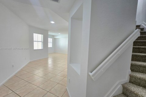 Condominio en alquiler en Doral, Florida, 2 dormitorios, 101.08 m2 № 2009170 - foto 6