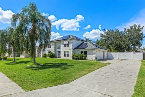House in Clermont, Florida 4 bedrooms, 222.22 sq.m. № 1893782 - photo 4