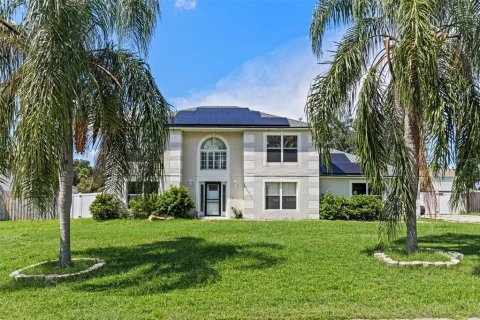 House in Clermont, Florida 4 bedrooms, 222.22 sq.m. № 1893782 - photo 1