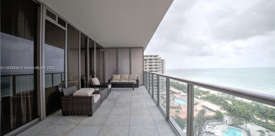 Condo à Bal Harbour, Floride, 2 chambres № 1927326