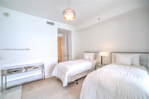 Copropriété à louer à Bal Harbour, Floride: 2 chambres, 156.54 m2 № 1927326 - photo 9