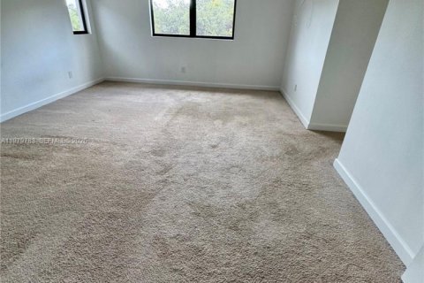 Villa ou maison à louer à Dania Beach, Floride: 4 chambres, 217.76 m2 № 2046168 - photo 12