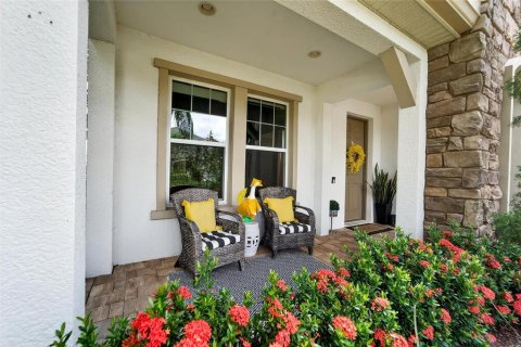 Casa en venta en Wesley Chapel, Florida, 4 dormitorios, 281.4 m2 № 1919612 - foto 4