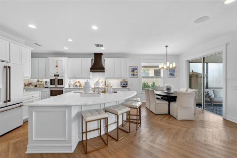 Casa en venta en Wesley Chapel, Florida, 4 dormitorios, 281.4 m2 № 1919612 - foto 12