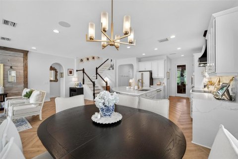 Casa en venta en Wesley Chapel, Florida, 4 dormitorios, 281.4 m2 № 1919612 - foto 28