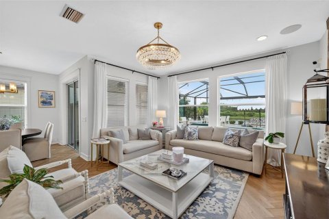 Casa en venta en Wesley Chapel, Florida, 4 dormitorios, 281.4 m2 № 1919612 - foto 23