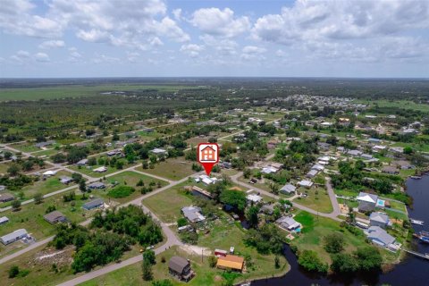 House in Punta Gorda, Florida 2 bedrooms, 138.61 sq.m. № 1778321 - photo 11