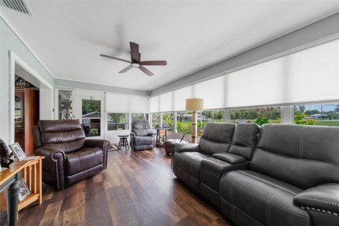 House in Punta Gorda, Florida 2 bedrooms, 138.61 sq.m. № 1778321 - photo 25