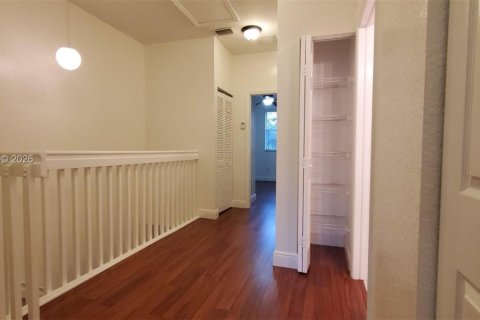 Adosado en alquiler en Dania Beach, Florida, 3 dormitorios, 150.13 m2 № 1995416 - foto 14