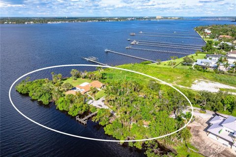 Villa ou maison à Bradenton, Floride 5 chambres, 335.84 m2 № 2224263