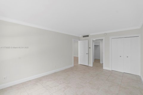 Copropriété à louer à Miami Beach, Floride: 2 chambres, 96.62 m2 № 1896816 - photo 23