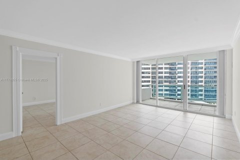 Copropriété à louer à Miami Beach, Floride: 2 chambres, 96.62 m2 № 1896816 - photo 8