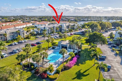 Condo in Lake Worth, Florida, 2 bedrooms № 2249730 - photo 26