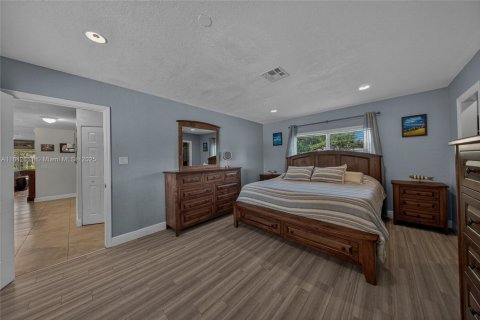 Casa en venta en Davie, Florida, 3 dormitorios, 183.11 m2 № 1838675 - foto 25
