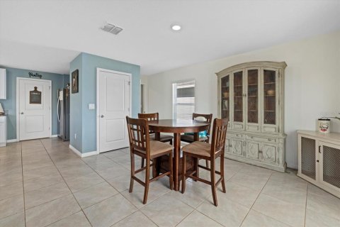 House in Bradenton, Florida 4 bedrooms, 208.84 sq.m. № 1737196 - photo 30
