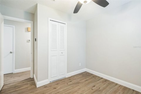 House in Edgewater, Florida 3 bedrooms, 163.51 sq.m. № 1825056 - photo 17
