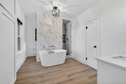 Casa en venta en Saint Petersburg, Florida, 4 dormitorios, 187.66 m2 № 2101540 - foto 23
