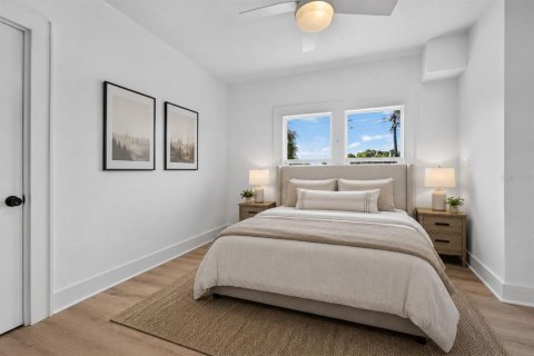Casa en venta en Saint Petersburg, Florida, 4 dormitorios, 187.66 m2 № 2101540 - foto 27