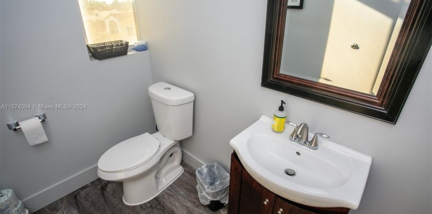 Oficina en Pembroke Pines, Florida № 1152240