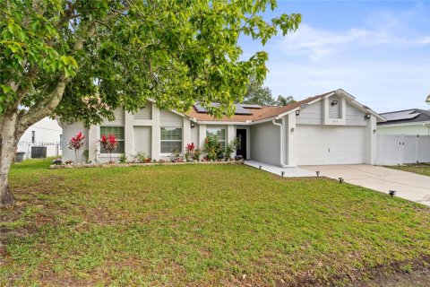 House in Kissimmee, Florida 3 bedrooms № 1753047 - photo 1