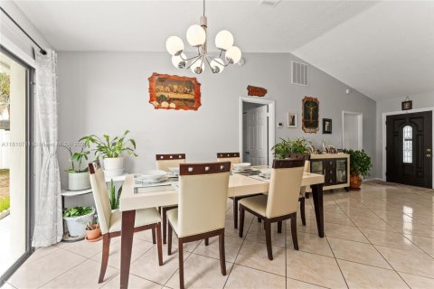 House in Kissimmee, Florida 3 bedrooms № 1753047 - photo 27