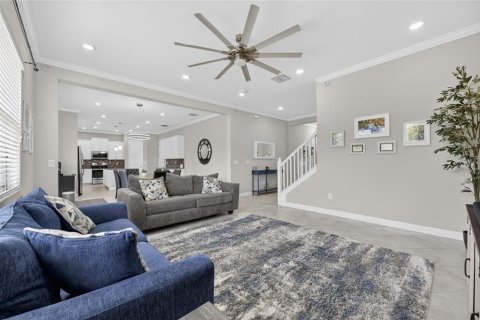 Casa en alquiler en Wesley Chapel, Florida, 5 dormitorios, 275.36 m2 № 2115862 - foto 18