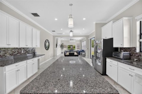 Casa en alquiler en Wesley Chapel, Florida, 5 dormitorios, 275.36 m2 № 2115862 - foto 28