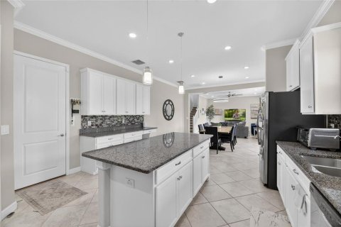 Casa en alquiler en Wesley Chapel, Florida, 5 dormitorios, 275.36 m2 № 2115862 - foto 27