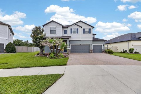 Casa en alquiler en Wesley Chapel, Florida, 5 dormitorios, 275.36 m2 № 2115862 - foto 4