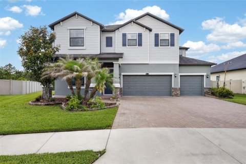 Casa en Wesley Chapel, Florida 5 dormitorios, 275.36 m2 № 2115862