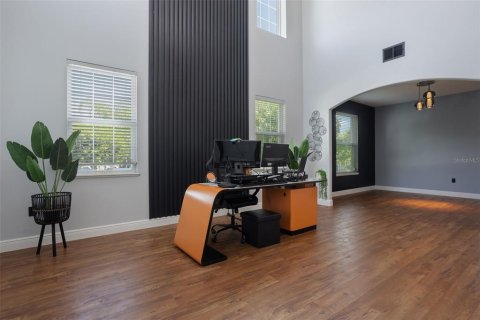 House in Groveland, Florida 5 bedrooms, 358.23 sq.m. № 1778118 - photo 4