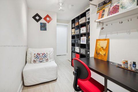 Купить кондоминиум в Ки-Бискейн, Флорида 2 спальни, 195.09м2, № 1965714 - фото 19