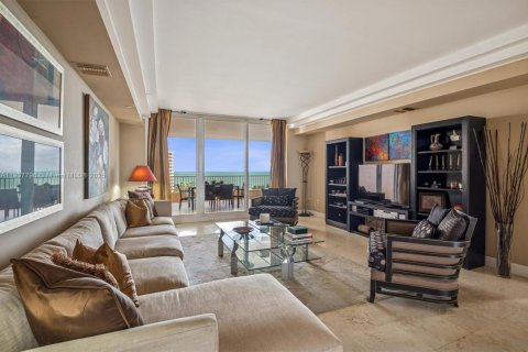 Купить кондоминиум в Ки-Бискейн, Флорида 2 спальни, 195.09м2, № 1965714 - фото 3