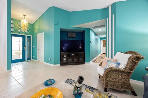 House in Estero, Florida 3 bedrooms, 140.19 sq.m. № 1906756 - photo 19