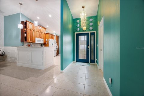 House in Estero, Florida 3 bedrooms, 140.19 sq.m. № 1906756 - photo 17