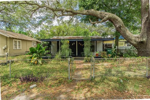 Casa en alquiler en Tampa, Florida, 2 dormitorios, 74.32 m2 № 2167788 - foto 2