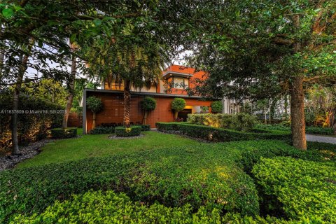 Casa en venta en South Miami, Florida, 6 dormitorios, 431.62 m2 № 1855386 - foto 3