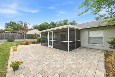 House in Clermont, Florida 3 bedrooms, 114.83 sq.m. № 2196364 - photo 21
