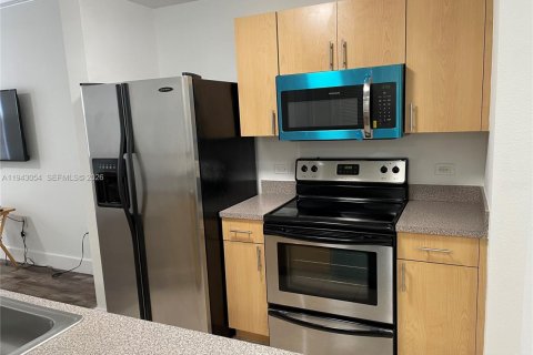 Copropriété à louer à Fort Lauderdale, Floride: 1 chambre, 71.91 m2 № 1999407 - photo 7