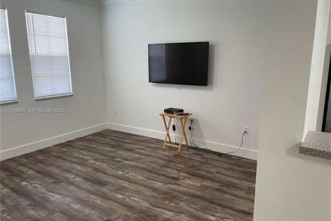 Copropriété à louer à Fort Lauderdale, Floride: 1 chambre, 71.91 m2 № 1999407 - photo 9