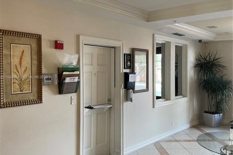Copropriété à louer à Fort Lauderdale, Floride: 1 chambre, 71.91 m2 № 1999407 - photo 24