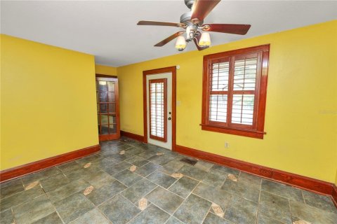 House in Lakeland, Florida 3 bedrooms, 128.21 sq.m. № 1905486 - photo 3